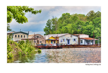 Floating Homes Lake Kentucky